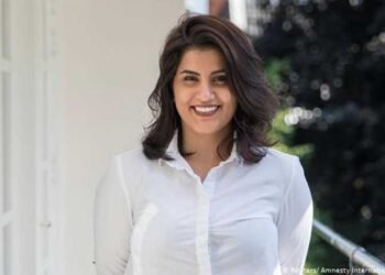 تعرف علي السيدة التي طالبت برفع ولاية الرجل عن المرأة بالسعودية “لجين الهذلول”