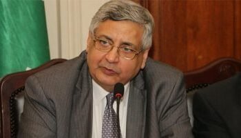 مستشار الرئيس للصحة: تجاوزنا ذروة الموجة الثانية بفضل الإجراءات الاحترازية