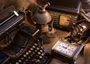 استخلاص الذهب من أجهزة “الراديو القديمة”