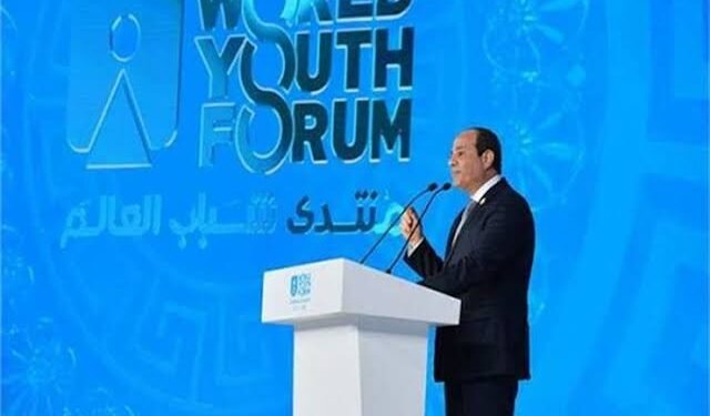 شباب مصر بين منتدى شباب العالم والعشوائيات