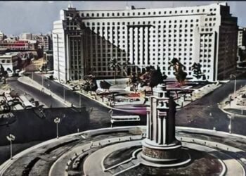 تعرف علي تاريخ “مُجمع التحرير” بعد دراسة لتحويلة من الاستخدام الخدمي الي السياحي