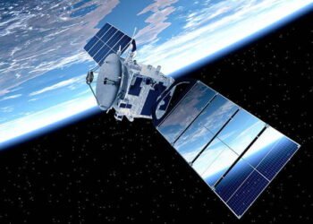 رئيس التحكم في القمر الصناعي: دخول عصر الفضاء ليس حلما أو صعبا