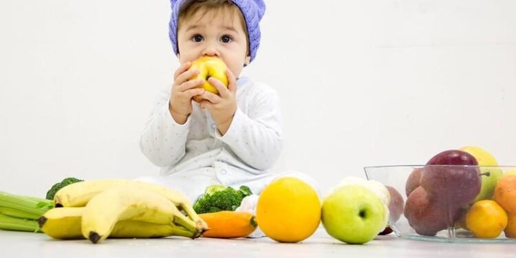 الصحة تعلن أنماط تغذية الأطفال التكاملية