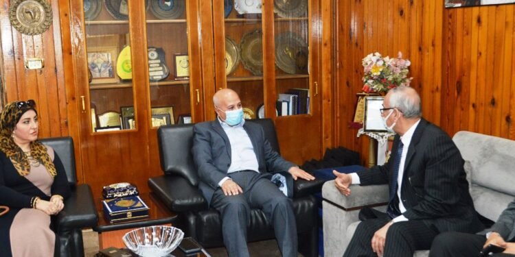 بالصور : “عيش” وقيادات نقابة الصناعات الغذائية في استقبال شركة مصر للزيوت والصابون