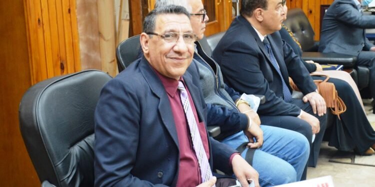 تفاصيل إجتماع مجلس إدارة “مصر للزيوت والصابون” مع قيادات نقابة العاملين بالصناعات الغذائية