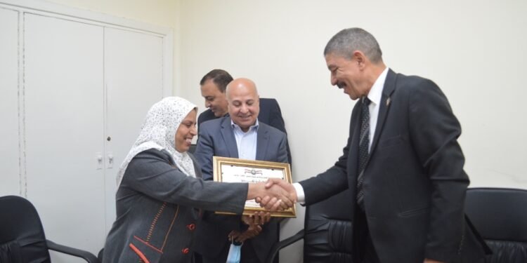 بالصور : “عيش” وقيادات نقابة الصناعات الغذائية في استقبال شركة مصر للزيوت والصابون