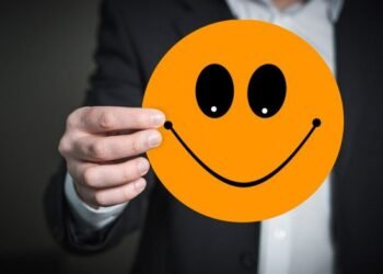 9 طرق طبيعية تجعلك تشعر بالسعادة