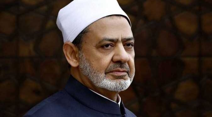 شيخ الأزهر يهنئ الرئيس السيسي والمسلمين بحلول شهر رمضان المبارك
