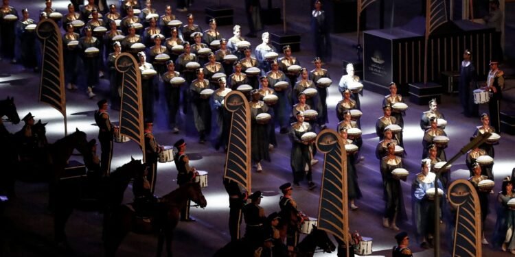 كيف تناولت الصحافة العالمية موكب نقل المومياوات؟