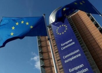 المفوضية الاوروبية توافق علي طرح “حشرات” غذاء للإنسان