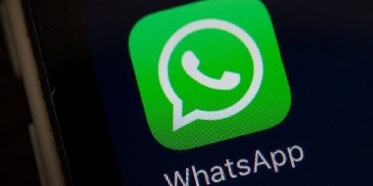 واتساب يقيد خدماته لمن رفض تطبيق تحديث اتفاق الاستخدام
