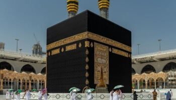 الخميس المقبل تعامد الشمس علي الكعبة المشرفة