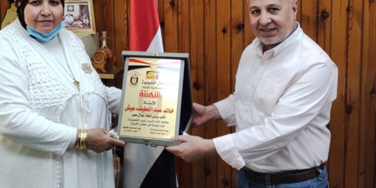 بالصور: تكريم النائب خالد عيش لثقة الرئيس وتعيينه بمجلس الشيوخ