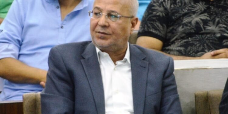 بمشاركة وزير القوي العاملة واعضاء بالشيوخ والنواب تكريم العامل المثالي بالغزل والنسيج