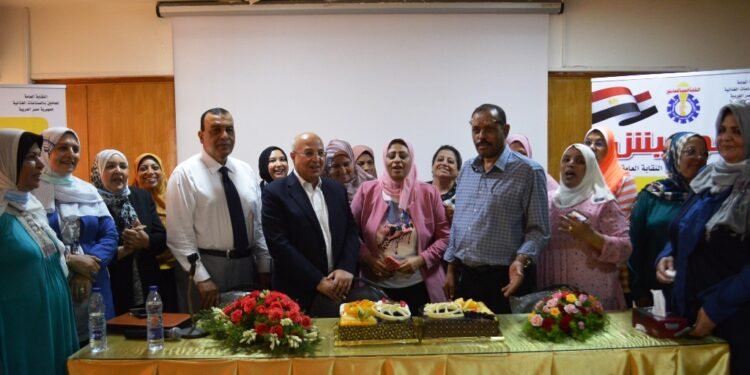 سيدات النقابة العامة يحتفلن بتعيين النائب خالد عيش بالشيوخ