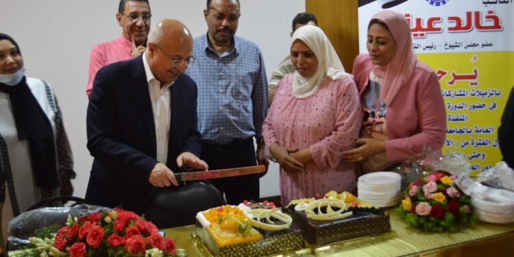 سيدات النقابة العامة يحتفلن بتعيين النائب خالد عيش بالشيوخ