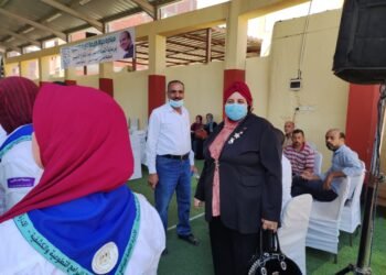 مشاركة النائبة منيرة الاشقر مع وزيرة الهجرة وتفقد مشروعات حياة كريمة بالقليوبية