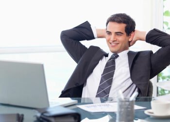 لتصبح قائد ناجح .. كيف تُنمي حس المبادرة داخل العمل؟