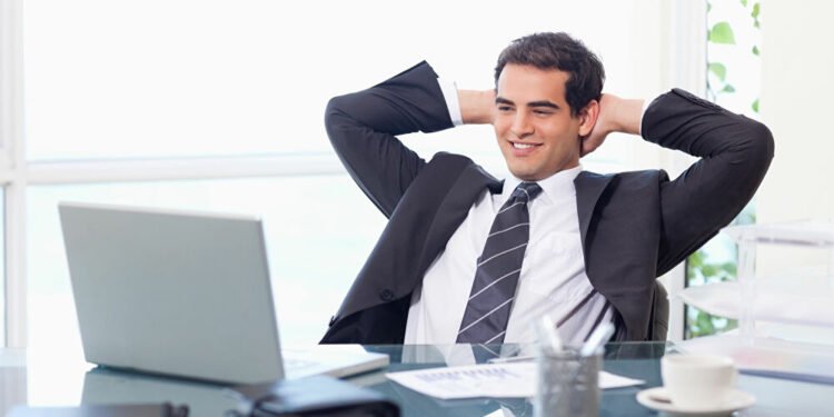 لتصبح قائد ناجح .. كيف تُنمي حس المبادرة داخل العمل؟