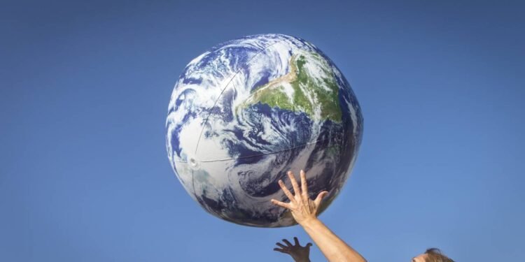 تفاصيل اتفاق 136 دولة علي تحصيل ضريبة عالمية جديدة للشركات متعددة الجنسيات