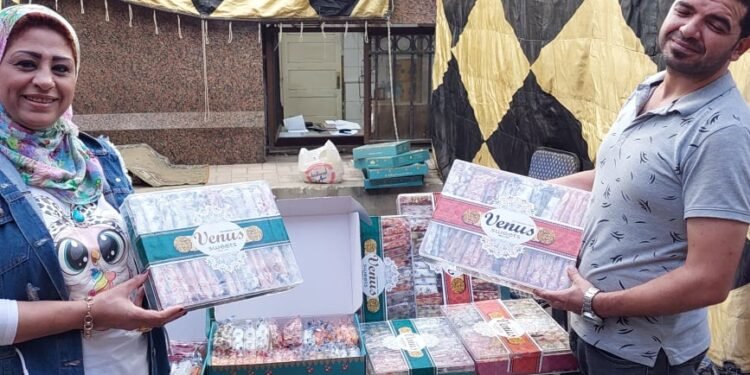 بالصور: منفذ لبيع حلاوة المولد برعاية شركة السكر والصناعات التكاملية