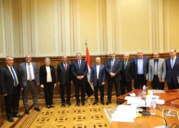 النائب خالد عيش :حريصون على سرعة إصدار قانون العمل الجديد تزامناً مع “إستراتيجية حقوق الإنسان” وتحديات “كورونا “