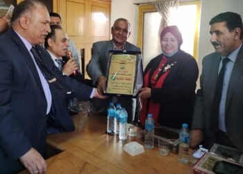 تكريم النائبة منيرة الاشقر من نقابة العاملين بالتعليم والبحث العلمي