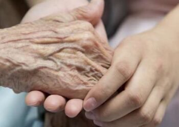 مساعدات شهرية لـ “المسن” غير الحاصل علي معاش .. أعرف التفاصيل