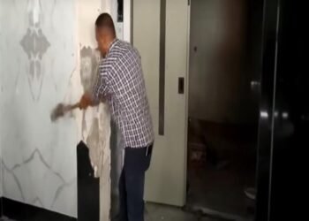 الجيزة تزيل 13 مخالفة لوحدات تحولت من سكني لتجاري