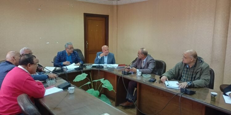 مطالب عمال مصر في قانون العمل الجديد