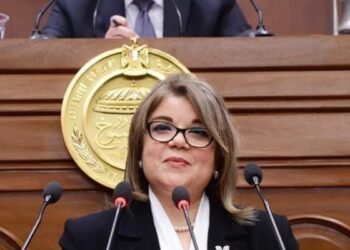 وكيل الشيوخ: اشكر اللجنة المشتركة التي ناقشت قانون العمل الجديد