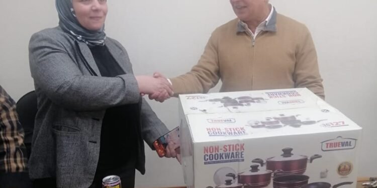 احتفالية عيد الأم بالنقابة العامة للعاملين بالصناعات الغذائية وتكريم الأمهات