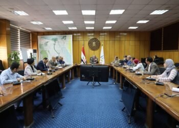 وزير القوى العاملة يجتمع باللجنة المشرفة علي الانتخابات النقابية في الدورة الجديدة.. تفاصيل