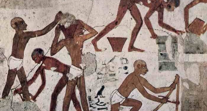 تعرف علي نظام العمل والإجازات في الحضارة المصرية القديمة وكيف قدسوا العمل؟