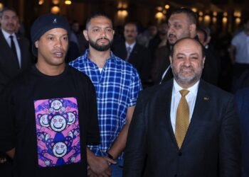 “ايسترن كومباني” تقيم حفل استقبال اسطورة الكرة البرازيلية رونالدينهو