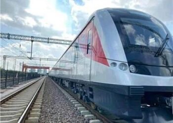 القطار الكهربائي أحدث وسيلة نقل تدخل العمل خلال ايام لربط العاصمة الجديد بمناطق القاهرة