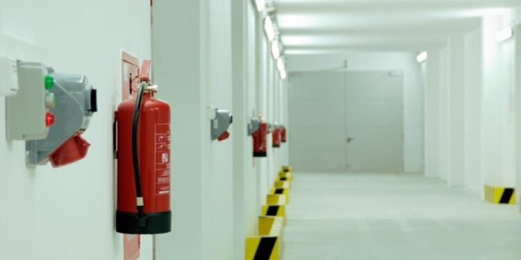 للمصانع والشركات: إجراءات خاصة لحماية المنشآت من حوادث الحريق