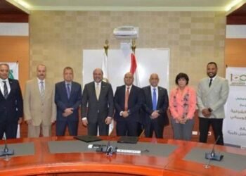 “مصر الخير” والشرقية للدخان يوقعان بروتوكول لتنفيذ 7 قوافل طبية