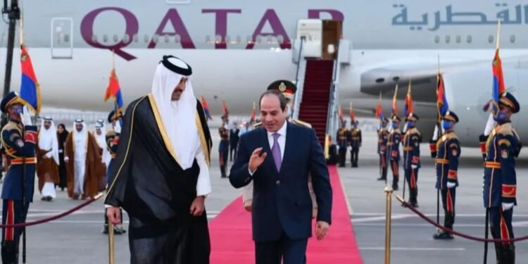 الرئيس يتوجه إلي قطر للمشاركة في افتتاح كأس العالم لكرة القدم