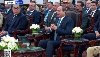 الإفراج عن البضائع وتوظيف الخامات: رسائل الرئيس خلال افتتاح مصنعي إنتاج الغازات الطبية