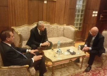 النائب خالد عيش يلتقي وزير القوي العاملة حسن شحاتة والمستشار علاء فؤاد وزير المجالس النيابية بمجلس الشيوخ اليوم