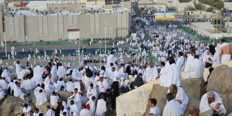 خُطوة بخُطوة.. كيف تستعد لآداء مناسك الحج؟