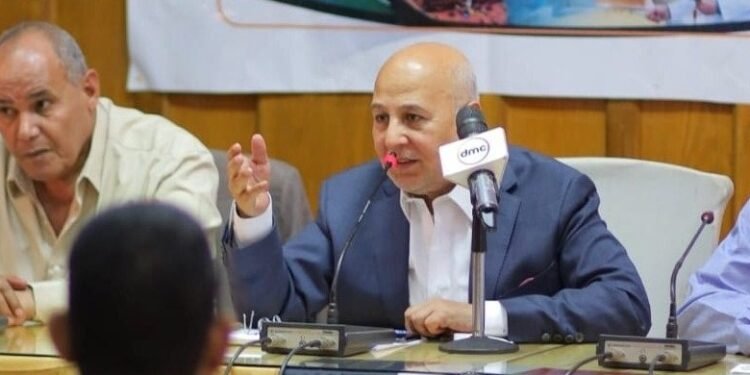 النائب خالد عيش يشهد انطلاق النسخة السادسة للدورات التثقيفية ويؤكد علي دور العمال بالجمهورية الجديدة