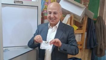 النائب خالد عيش: كافة اللجان النقابية شاركت وعمال الصناعات الغذائية قدموا نموذج رائع في انتخابات الرئاسة