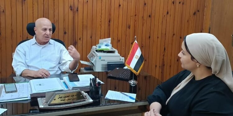 النائب خالد عيش : أقترحت في قانون العمل الجديد منح العامل “إجازة أبوة” مدفوعة الإجر