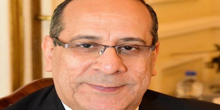 القابضة للصناعات الغذائية : توافر كافة السلع ولدينا احتياطي لا يقل عن 4 أشهر بكل مخزن