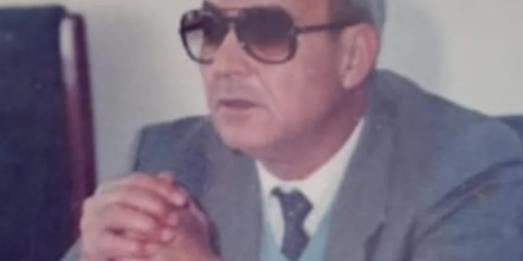 عبداللطيف عيش.. 39 عامًا من النضال النقابي صنع خلالها تاريخًا جديدًا لعمال الصناعات الغذائية